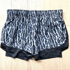 Black Leopard 2-in1 Run Short NWT - Size S